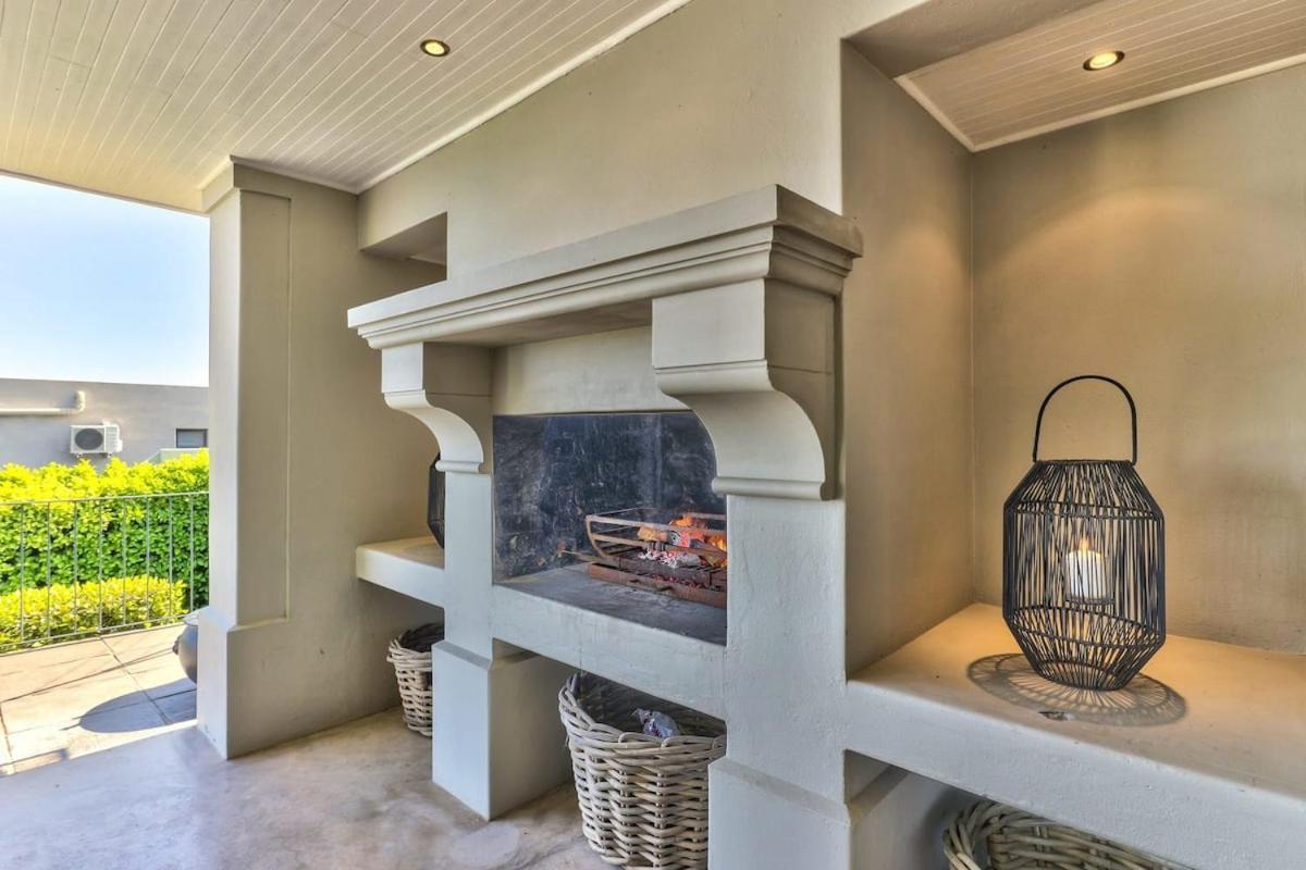 Lush Family Home In Prestigious Area Cape Town Luaran gambar