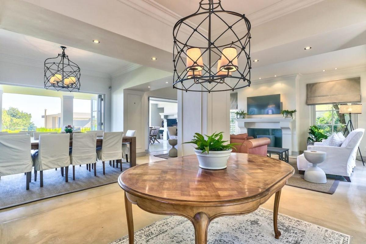 Lush Family Home In Prestigious Area Cape Town Luaran gambar