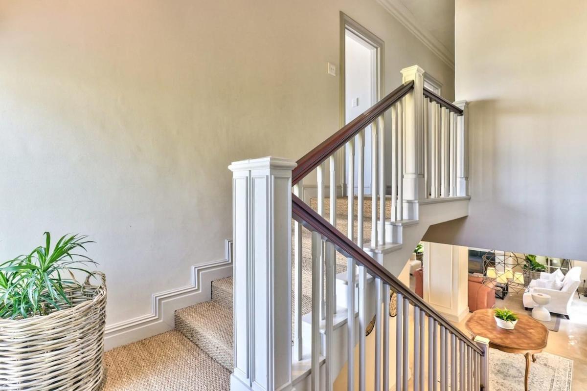 Lush Family Home In Prestigious Area Cape Town Luaran gambar